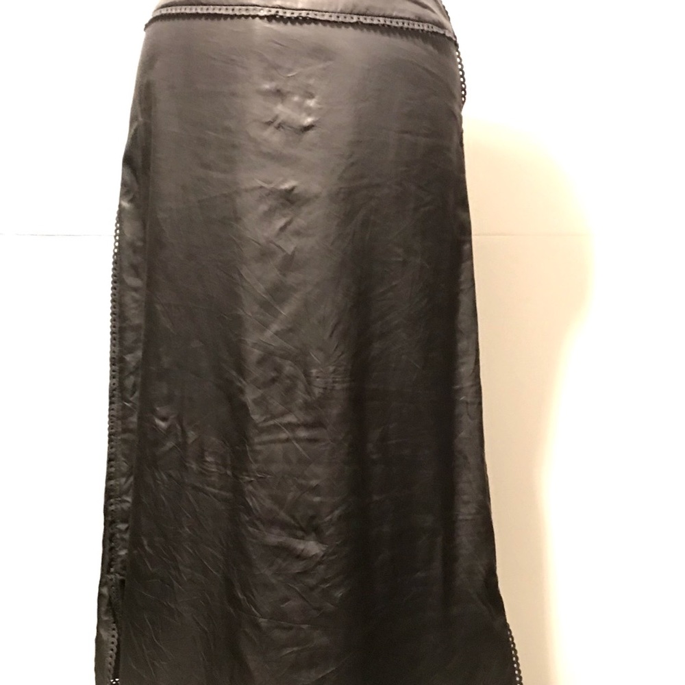 ISSEY MIYAKA KNEEN LENGTH SKIRT SIZE 3